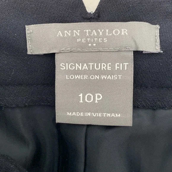 Ann Taylor navy pantsuit women’s 10/10P - Picture 8 of 12